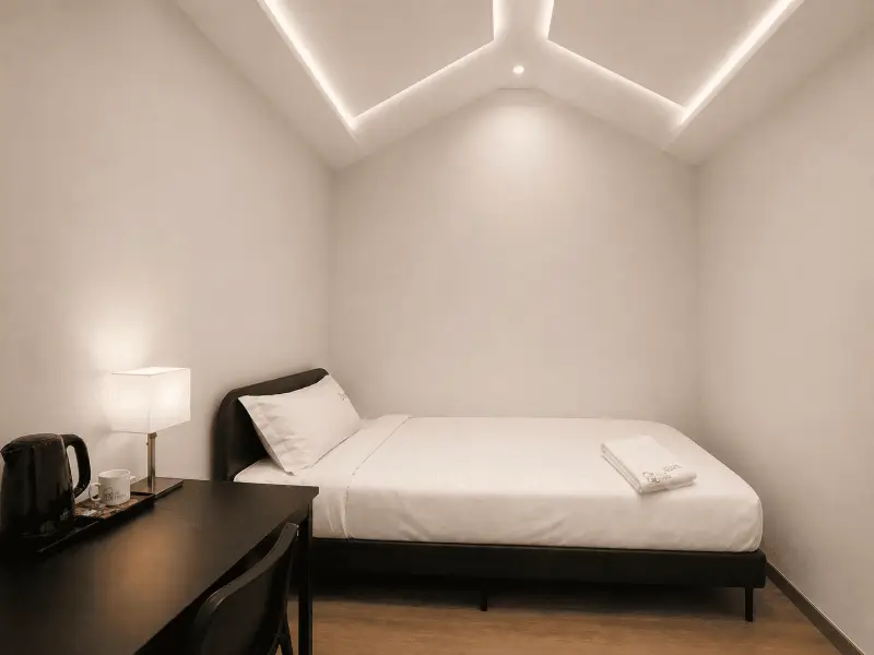 Single Cabin Common Bathroom at K2 Guesthouse, Singapore