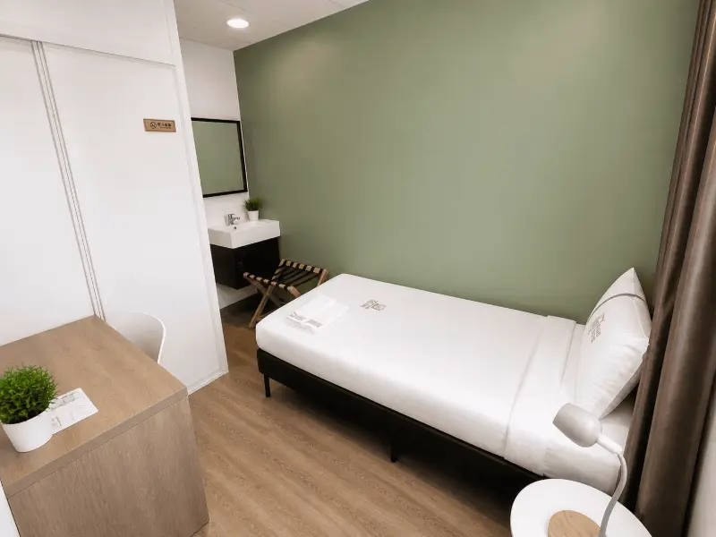 Single Room with Private Shower, Shared Toilet at K2 Guesthouse, Singapore